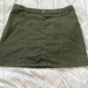 Forever 21 Army Green Mini Skirt - Sz m